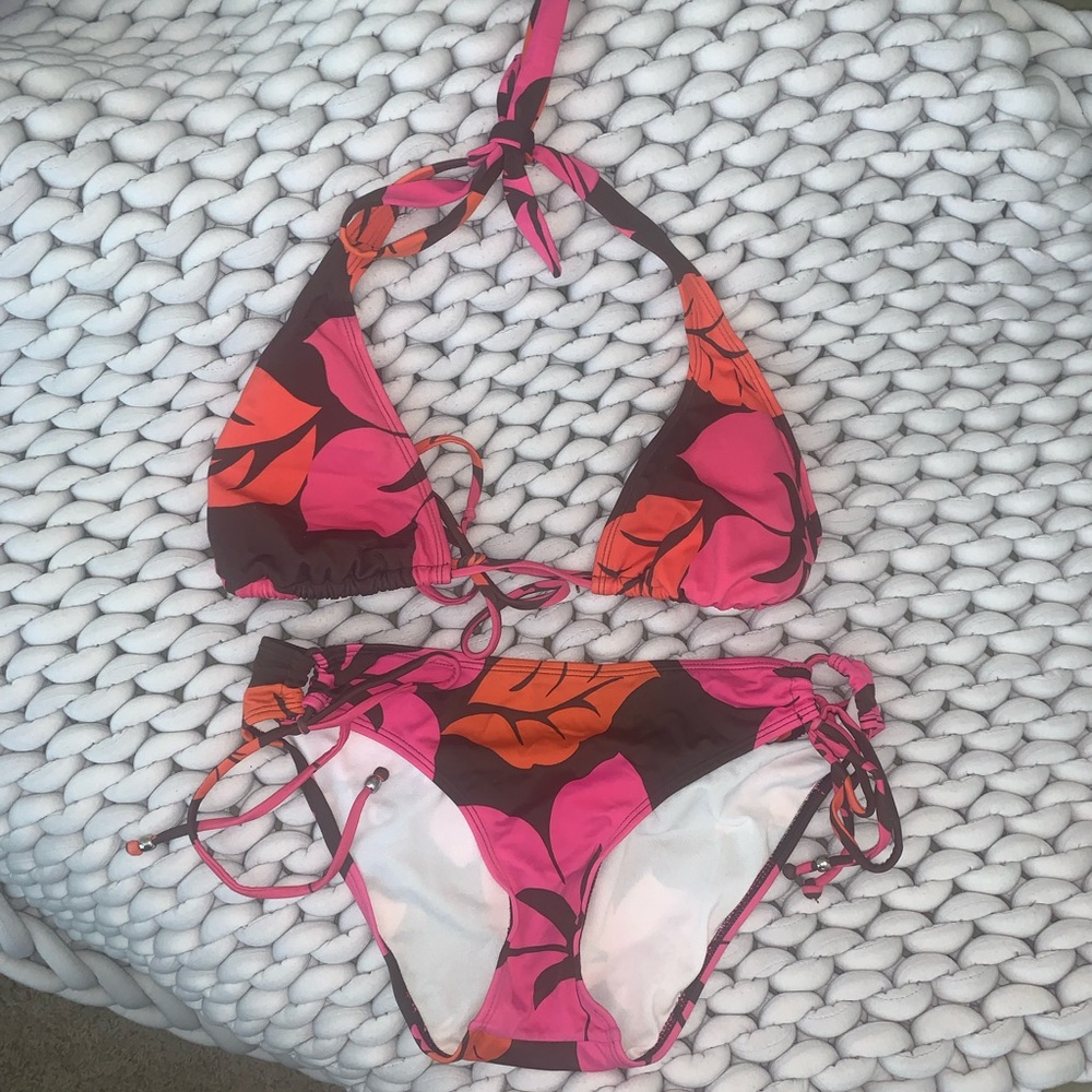 Ingear Pink and Orange Bikini Top